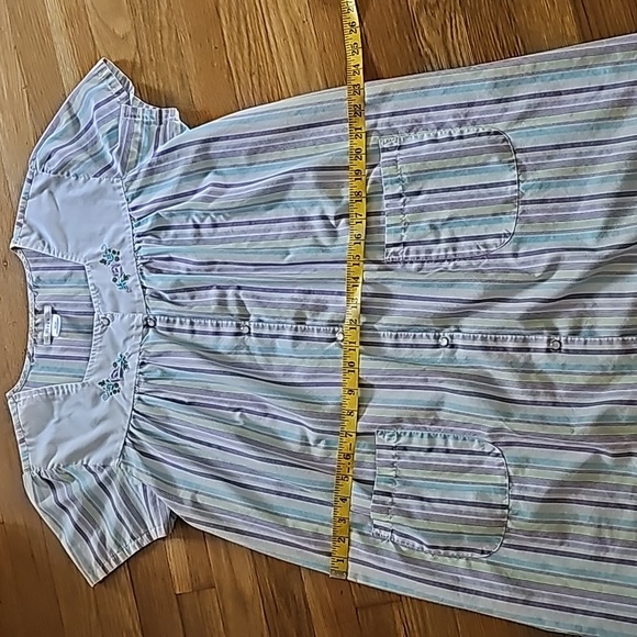Vintage Kmart Short Sleeve Front Snap Striped  Housecoat Women's Size Medium - Picture 14 of 16